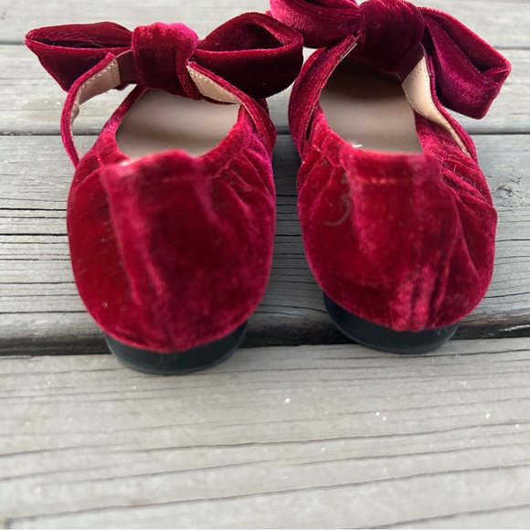 INC Girls Garnet “London” Crushed Velvet Bow Top MaryJane Flats | Size 1 - Picture 4 of 9